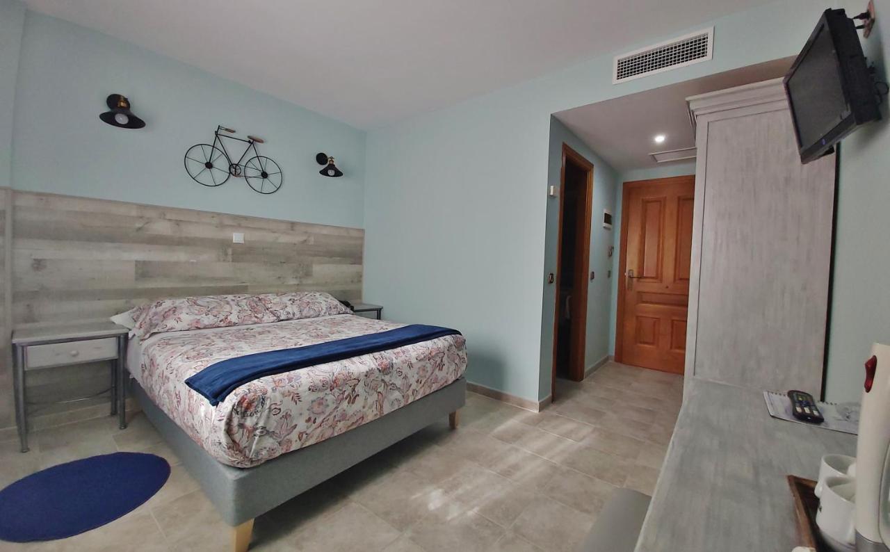 Posada Del Camino Real Torrelaguna Bagian luar foto