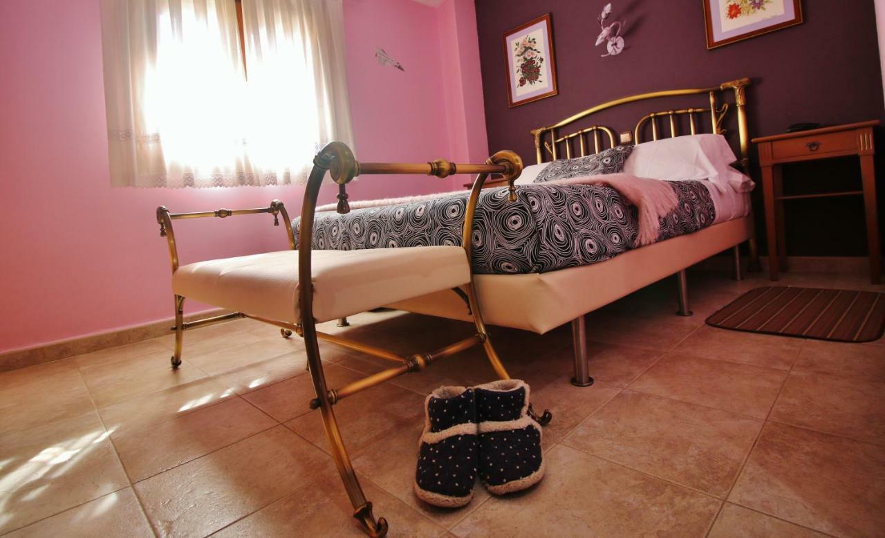 Posada Del Camino Real Torrelaguna Bagian luar foto